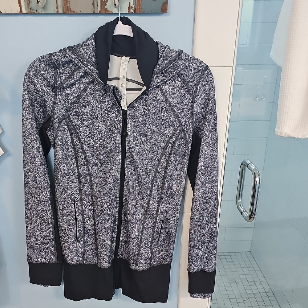 Lululemon Black and Gray Zip-Up Hoodie